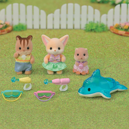 Sylvanian Families: Pool Fun Friends Set
