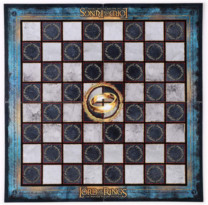 The Lord of the Rings: Battle for Middle-earth Chess Set