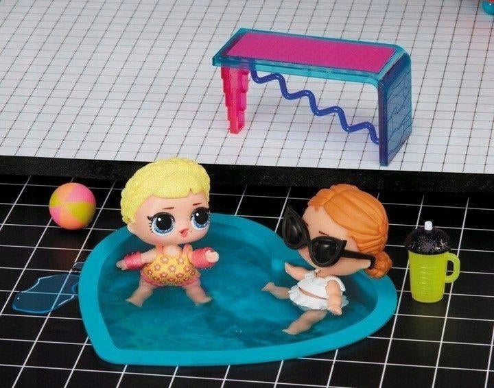 LOL OMG House - New Real Wood Doll House with 85+ Surprises | 3 Stories, 6 Rooms including Elevator, Tub, Pool, Patio, Living Room, Kitchen, Piano Bedroom, Bathroom, and Fashion Closet