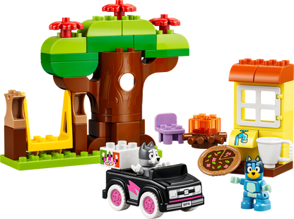 LEGO® | DUPLO: Pizza Girls with Muffin and Bluey (10469) - product image