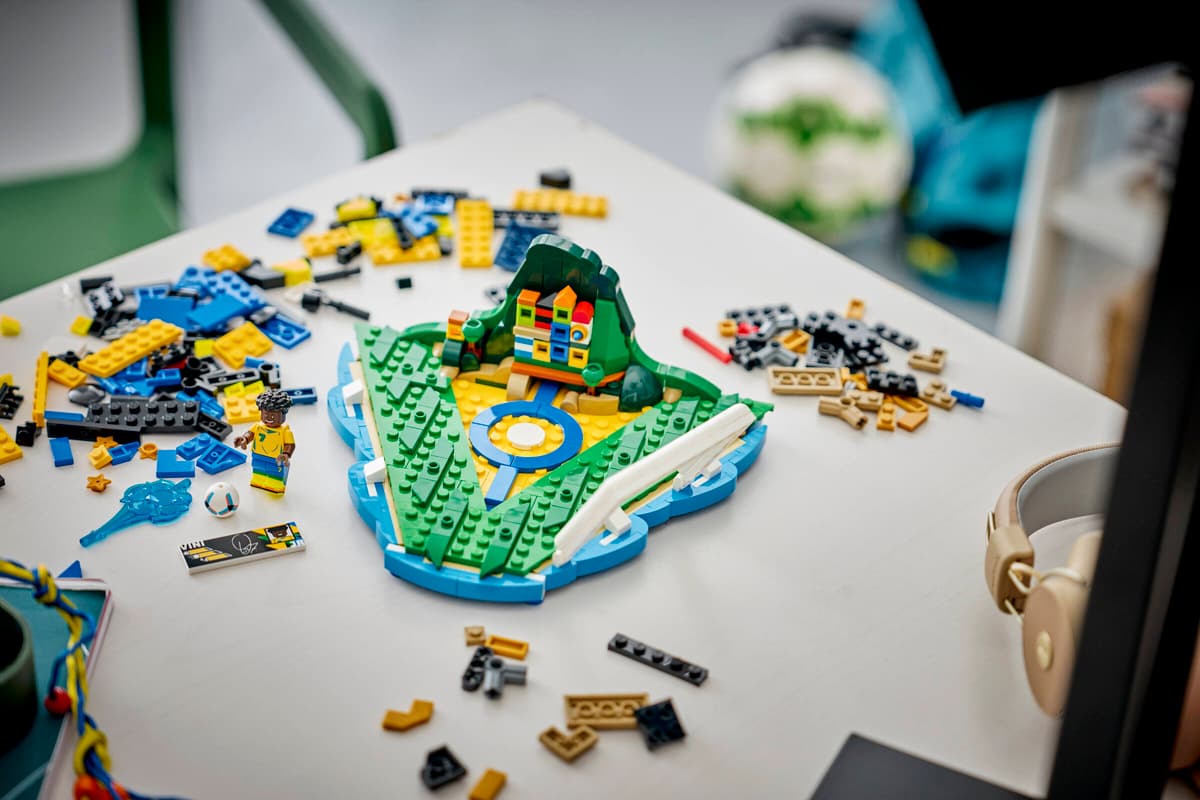 LEGO® | Editions: Vini Jr. - Soccer Highlights (43027)