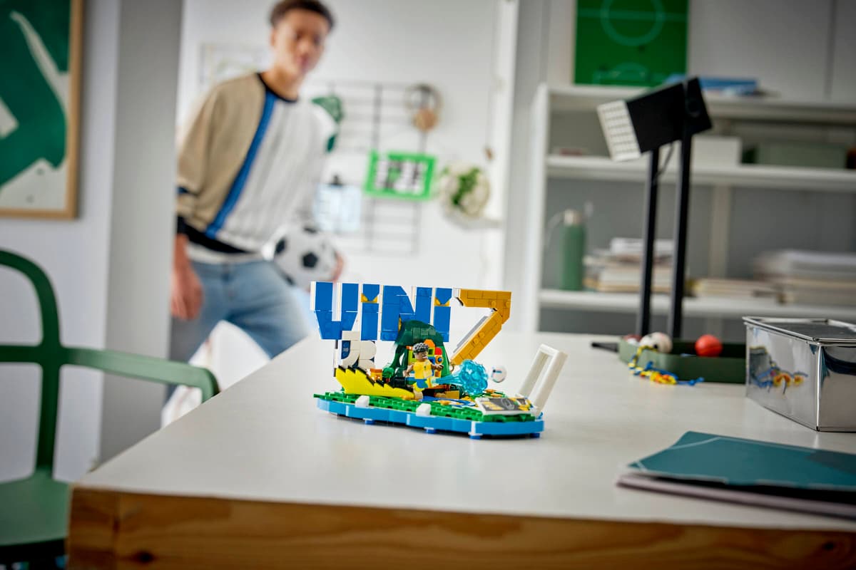 LEGO® | Editions: Vini Jr. - Soccer Highlights (43027)
