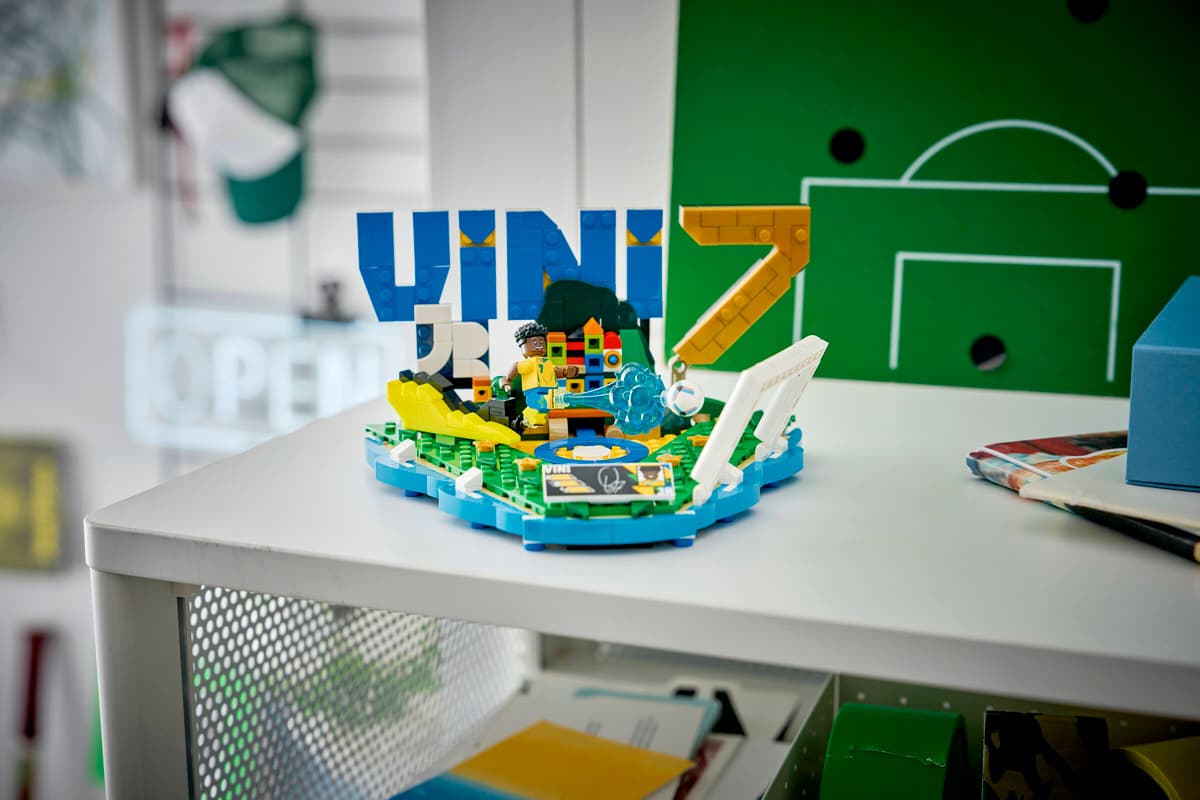 LEGO® | Editions: Vini Jr. - Soccer Highlights (43027)