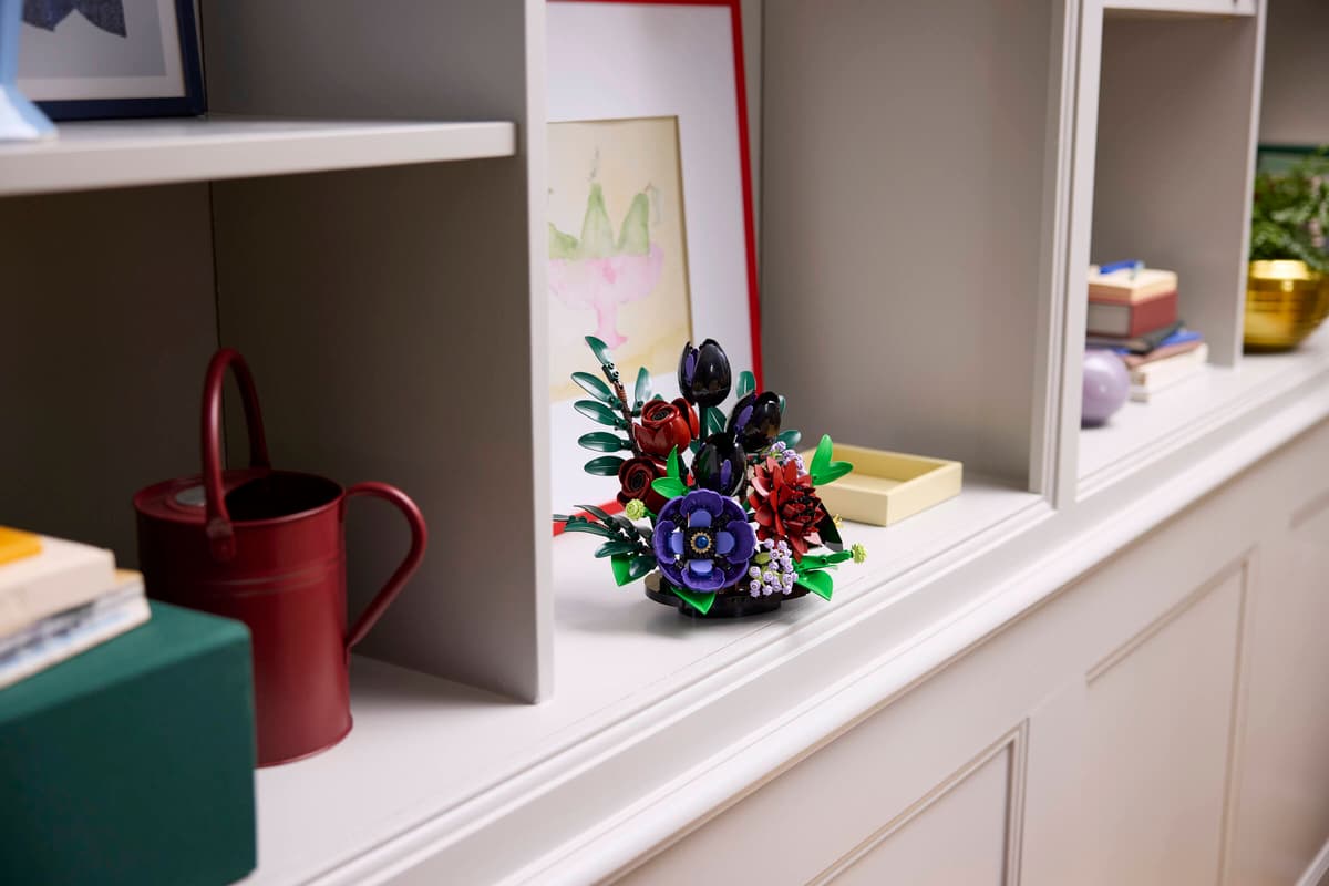 LEGO® | Botanicals: Dark Flower Arrangement (11513)