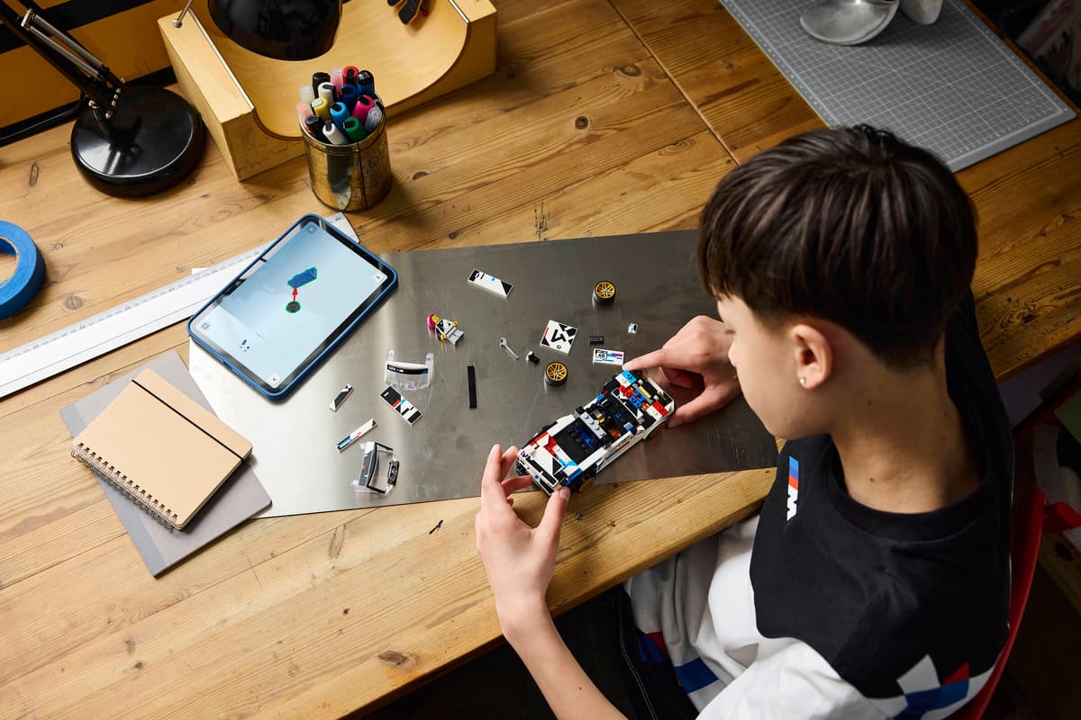 LEGO® | Speed Champions: BMW M3 E30 (77263)