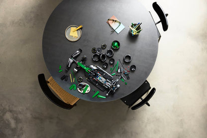 LEGO® | Technic: Aston Martin Aramco AMR25 F1® Car (42240)