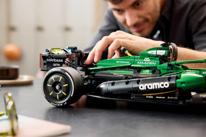 LEGO® | Technic: Aston Martin Aramco AMR25 F1® Car (42240)