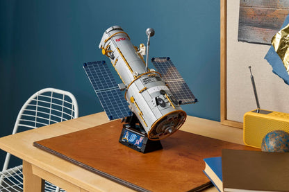 LEGO® | Icons: Hubble Space Telescope (11382)