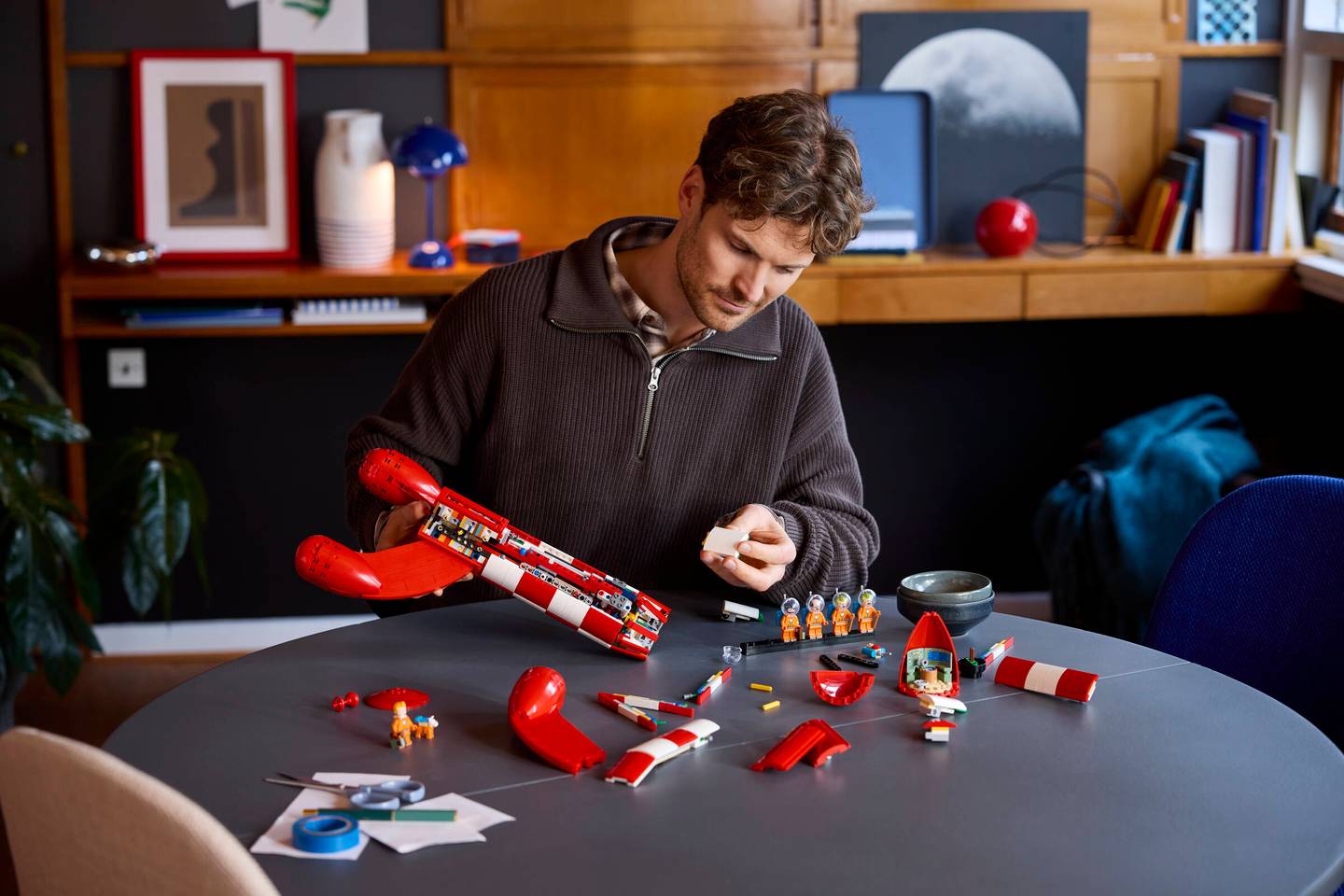 LEGO® | Ideas: Tintin® Moon Rocket (21367)