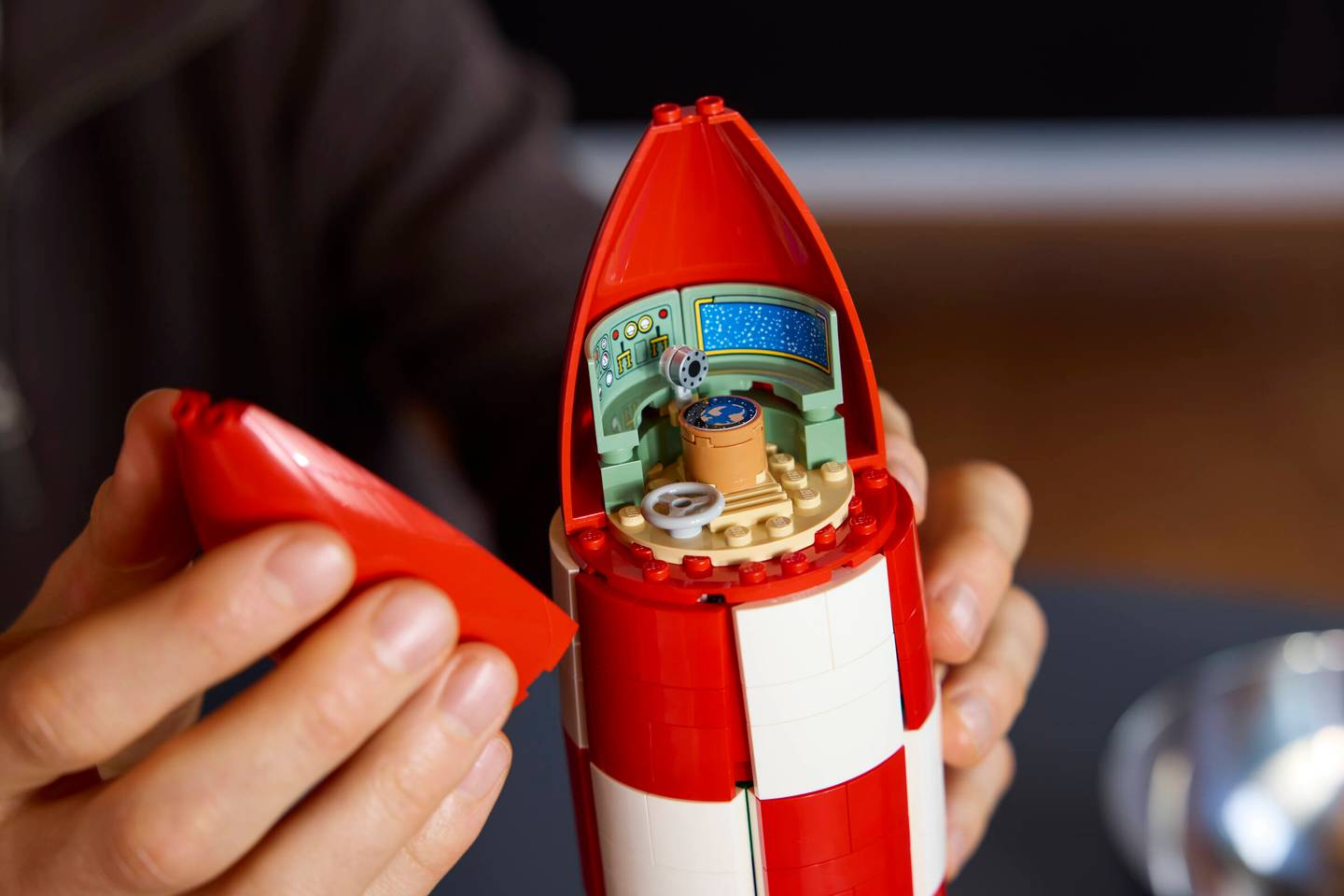 LEGO® | Ideas: Tintin® Moon Rocket (21367)
