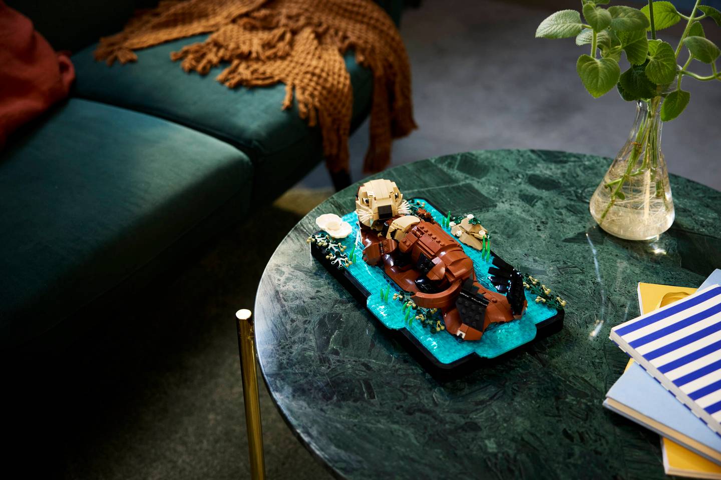 LEGO® | Ideas: Floating Sea Otters (21366)