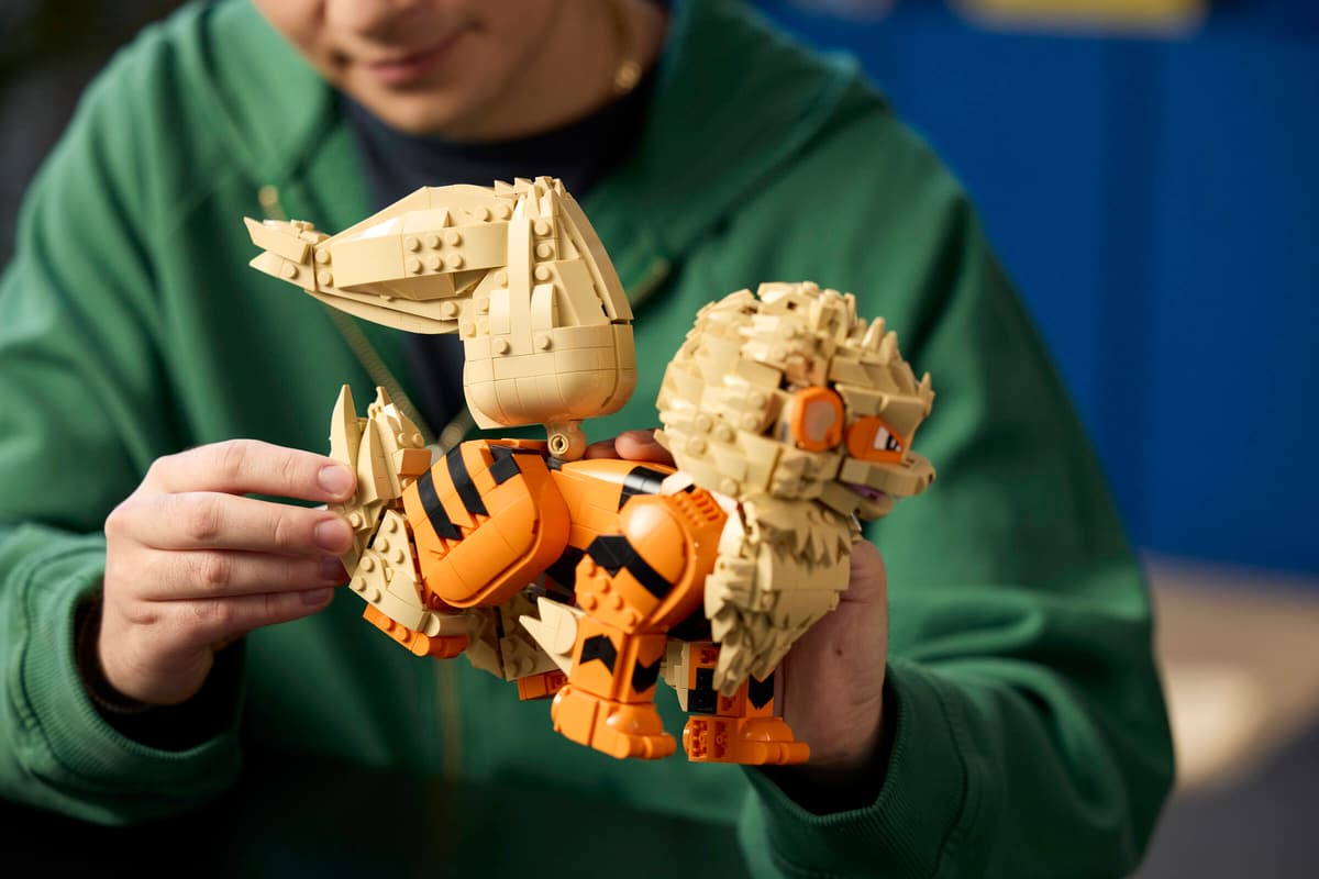 LEGO® | Pokémon: Arcanine (72160)