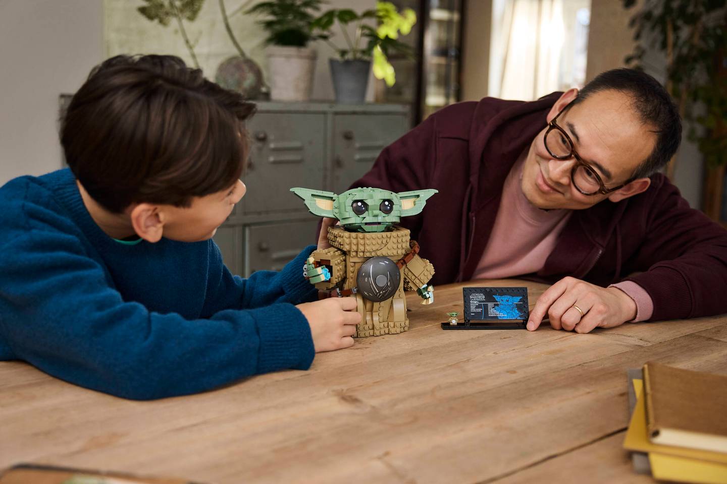 LEGO® | Star Wars™: Grogu™ (Mandalorian Apprentice) (75446)