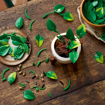 LEGO® | Botanicals: Hanging Golden Pothos (11512)