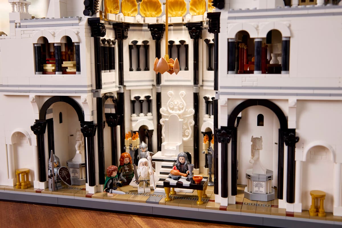 LEGO® | Icons: The Lord of the Rings: Minas Tirith™ (11377)