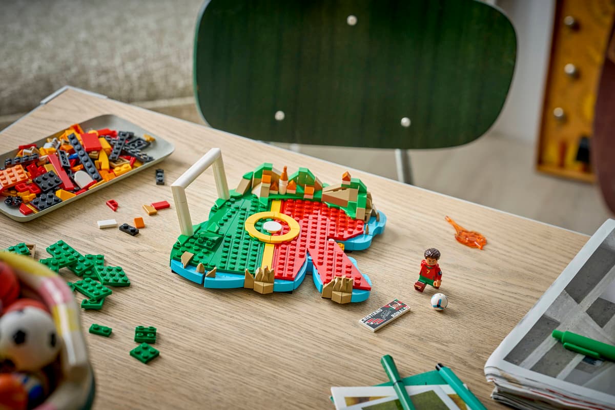 LEGO® | Editions: Cristiano Ronaldo - Soccer Highlights (43012)
