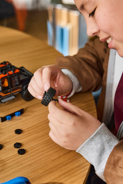 LEGO® | Speed Champions: Jaguar Project 7 and Land Rover Defender (77264)