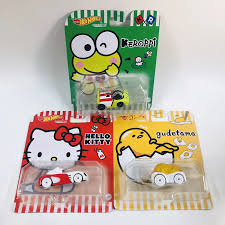 Hot Wheels Hello Kitty Sanrio Assorted