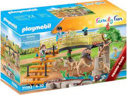 Playmobil: Outdoor Lion Enclosure