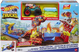 Hot Wheels Monster Trucks Blast Station Playset