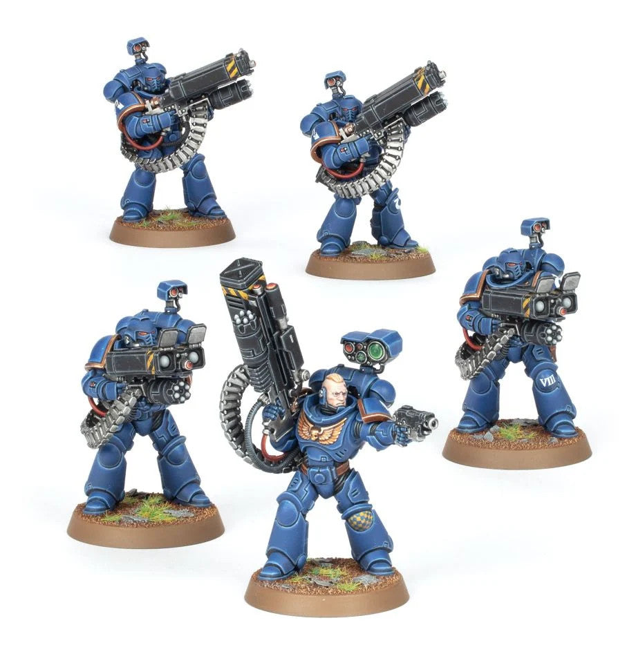 Warhammer 40,000 Space Marines Desolation Squad painted miniatures